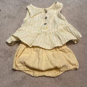 Quincy Mae 6-12 Month Set